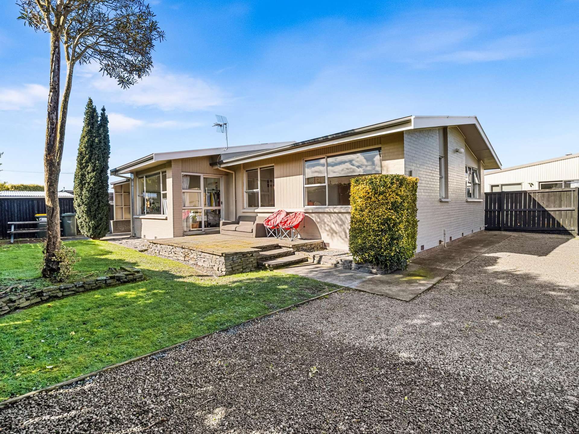 47 West Belt Lincoln_0