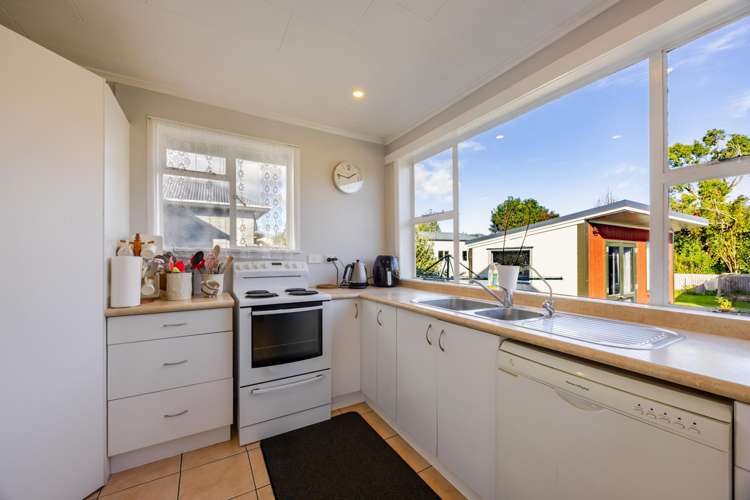 35 Gaisford Terrace Waipukurau_5