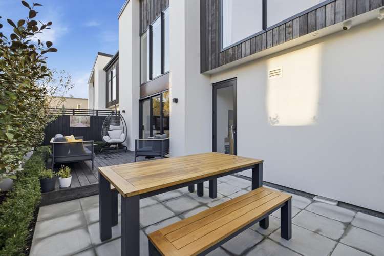 3/39 Webb Street Merivale_29