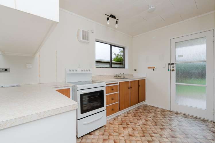 52a Ascot Road_3