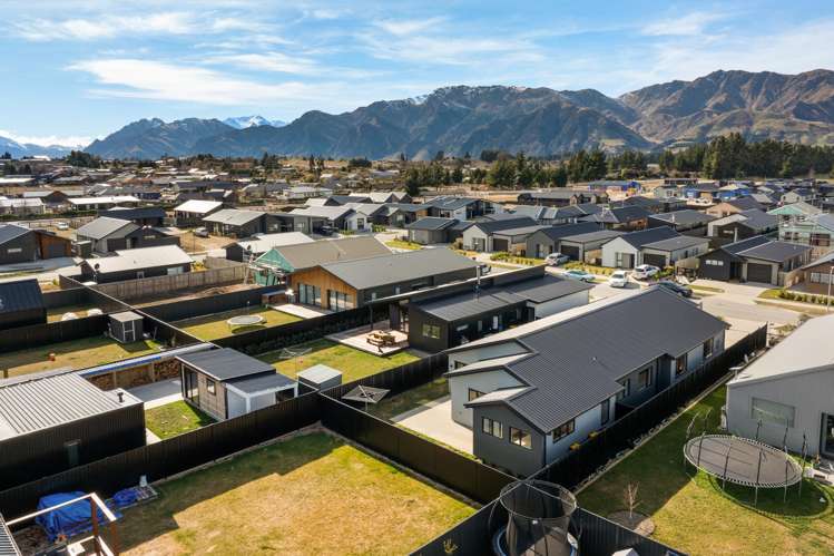 10 Waddell Street Lake Hawea_18