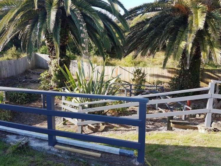 22 Koromiko Street Otaki Beach_18