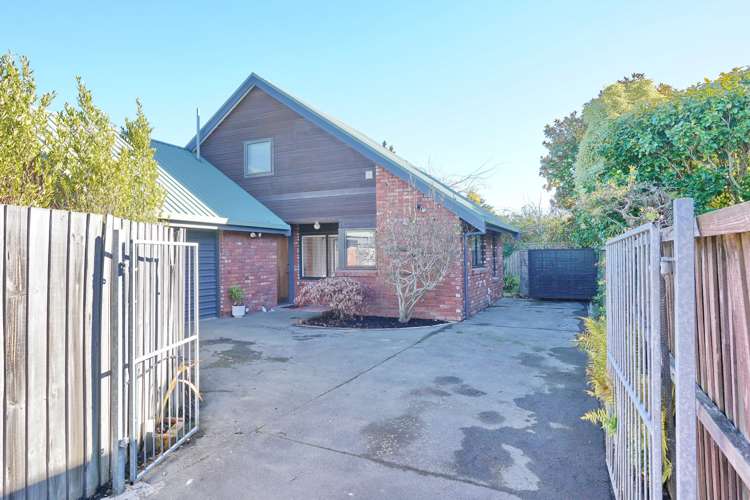 2/67 Hawthorne Street Strowan_30