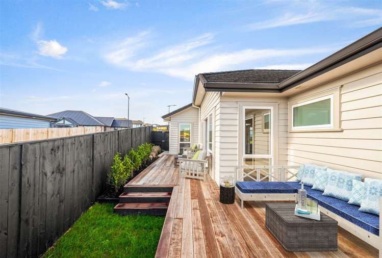 53 Waiwai Drive Wainui_10