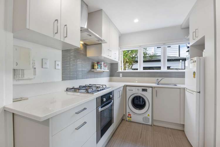 2/20 Hutchinsons Road_5