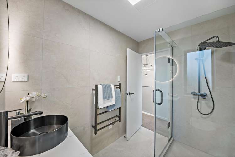 3/36 Sheridan Drive New Lynn_13