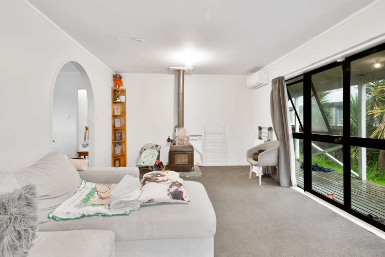 50 Odlin Crescent Nawton_2