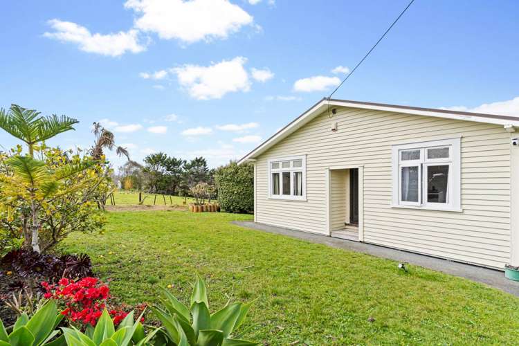 12-16 Holdens Road Henderson_16