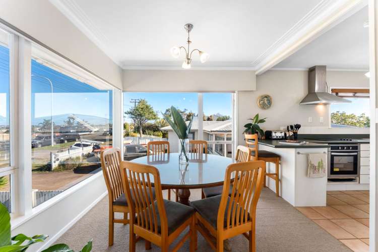 1/152 Sunset Road Unsworth Heights_8