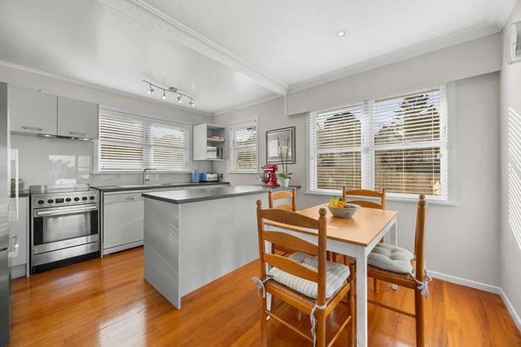 1/23 Okareka Place Pakuranga Heights_7