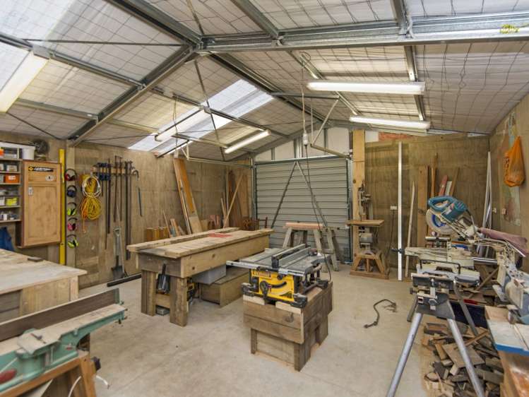 16 Millstream Drive Lincoln_19