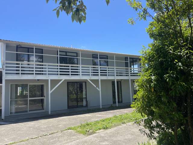 300 State Highway 16 Kumeu_1