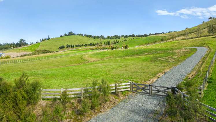 11 Sugarloaf Close_2