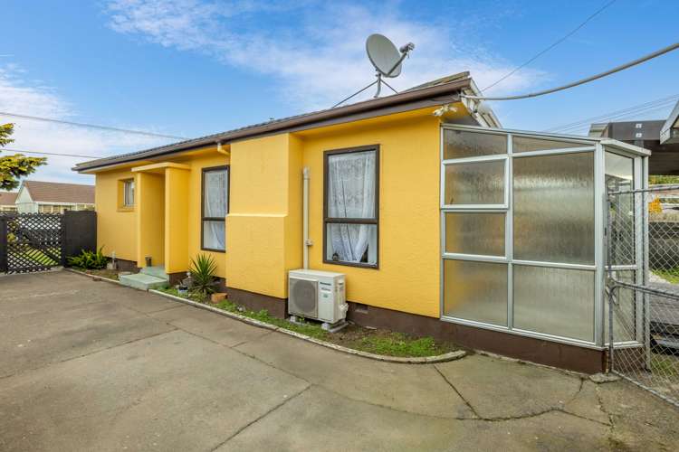 397 Pages Road Aranui_11