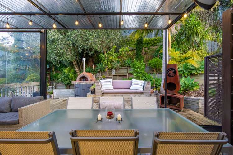 1/11 Honeysuckle Lane Mairangi Bay_22