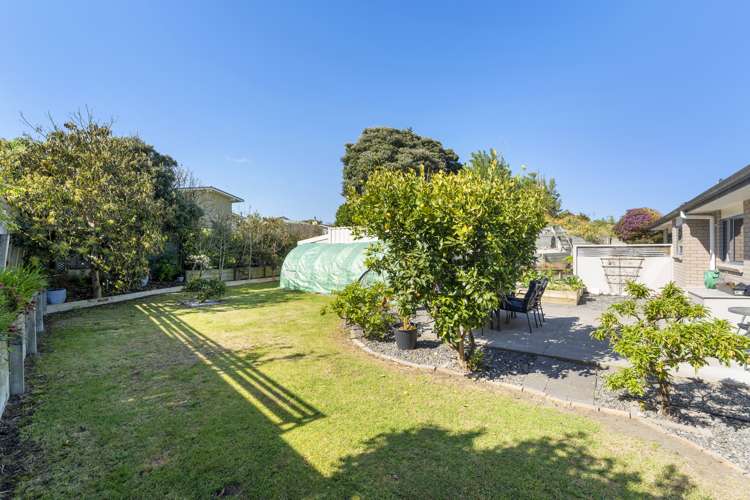 9 Byron Brown Place Otaki Beach_14