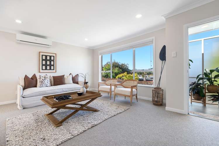 24 Warwick Place Brookfield_2