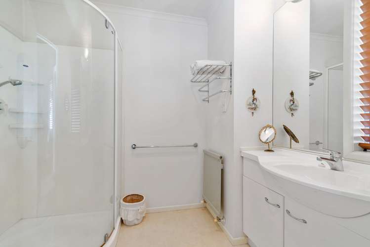 19b Lake Road Ohinemutu_11