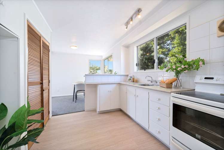 16 Glen Road Ranui_23