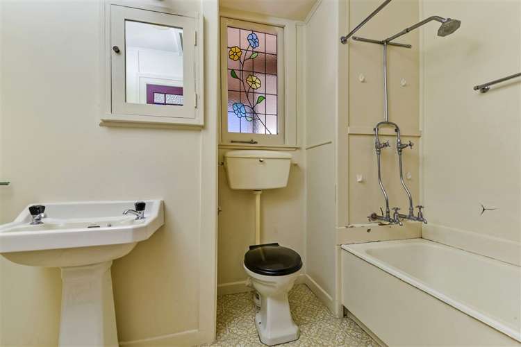 13 Cheltenham Road Devonport_11