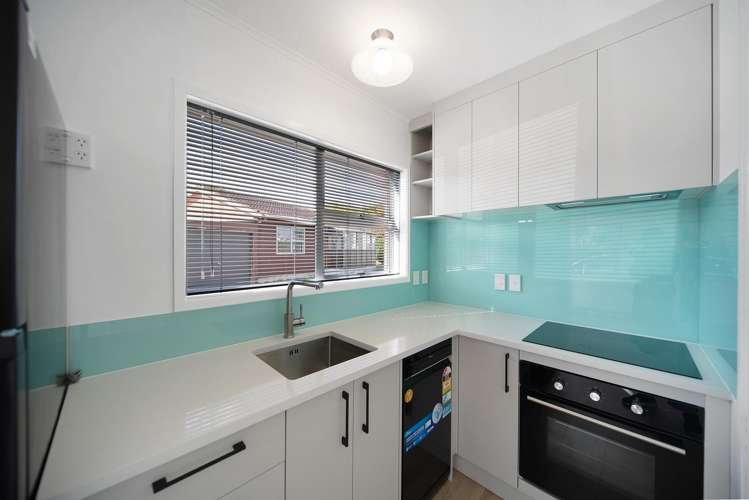 10/12 Ingram Street Papakura_7