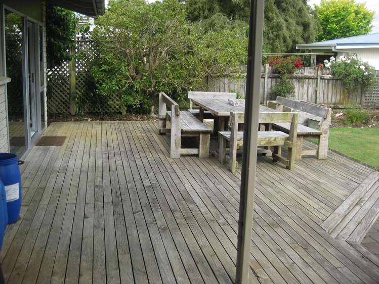 14 Smith Street Dannevirke_19