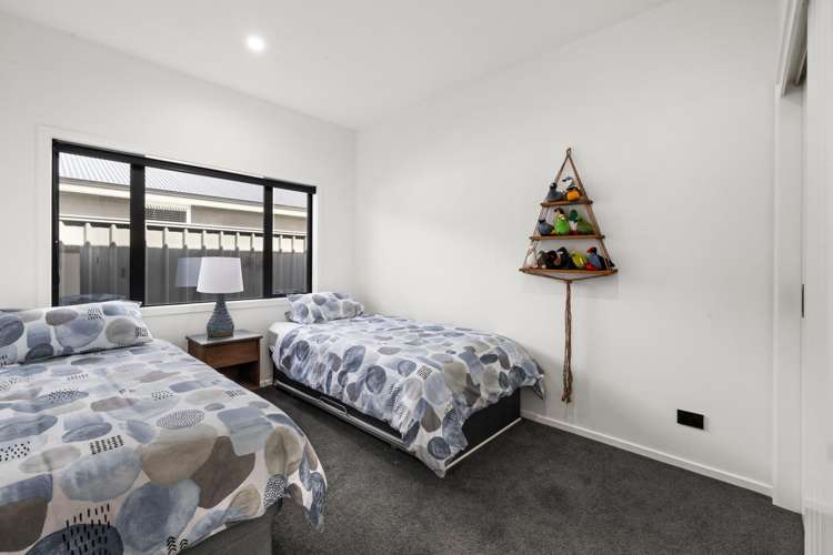 27 Gee Place Taradale_12