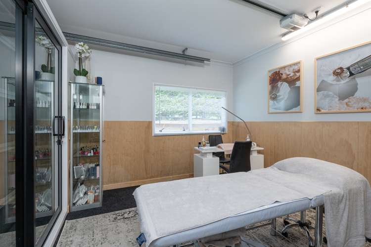 15 Maple Grove Acacia Bay_14