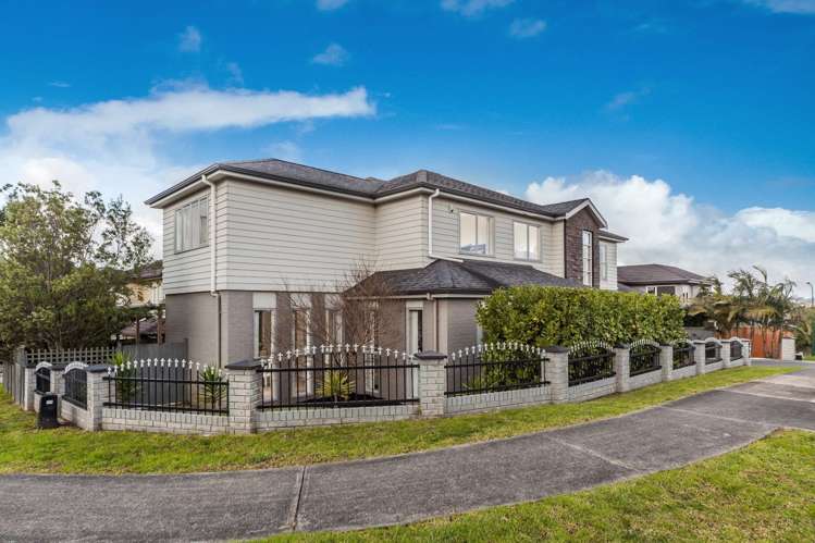 15 Seresin Crescent Flat Bush_18