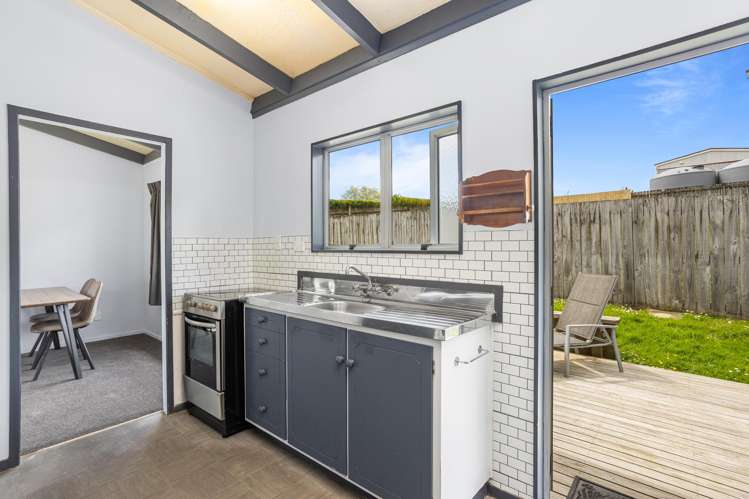 8 Ozone Road Stanmore Bay_13