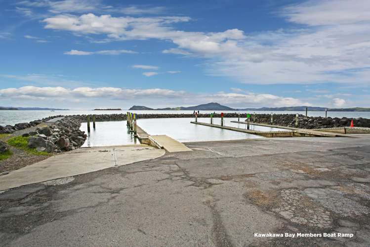 33 and 33A Kawakawa-Orere Road Kawakawa Bay_10