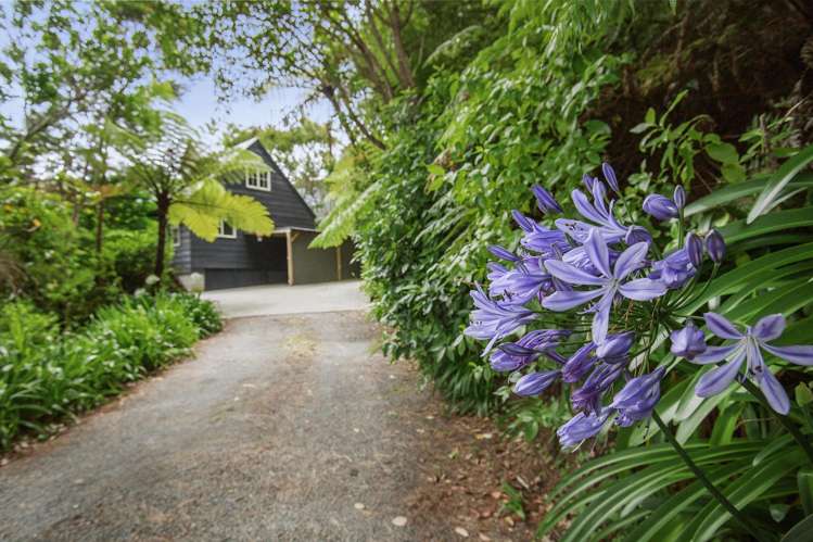 43 Dalton Grove Stokes Valley_21