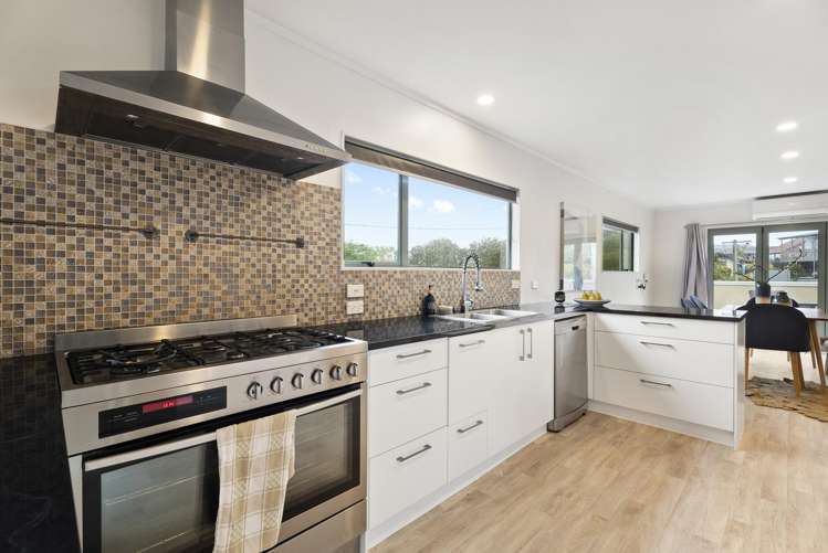 32B Homestead Road Manly_10