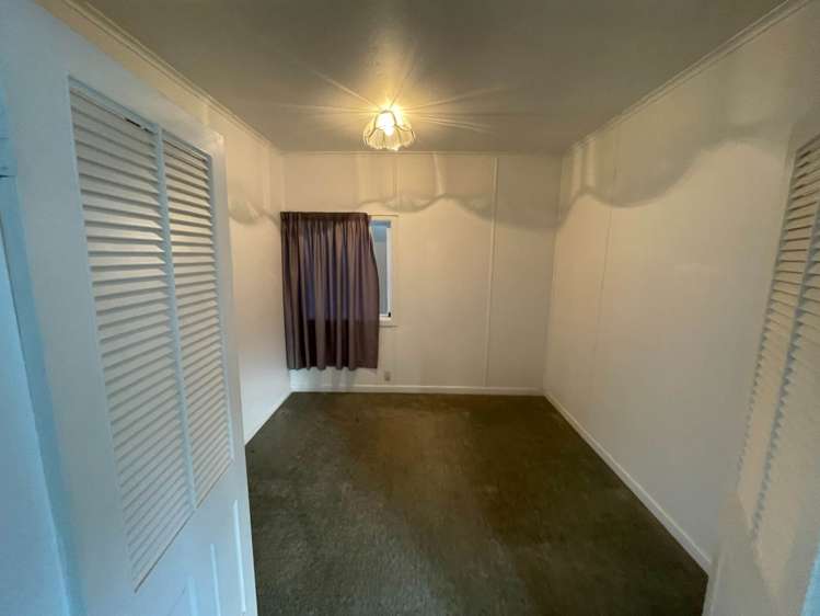 6 Gray Crescent Torbay_18