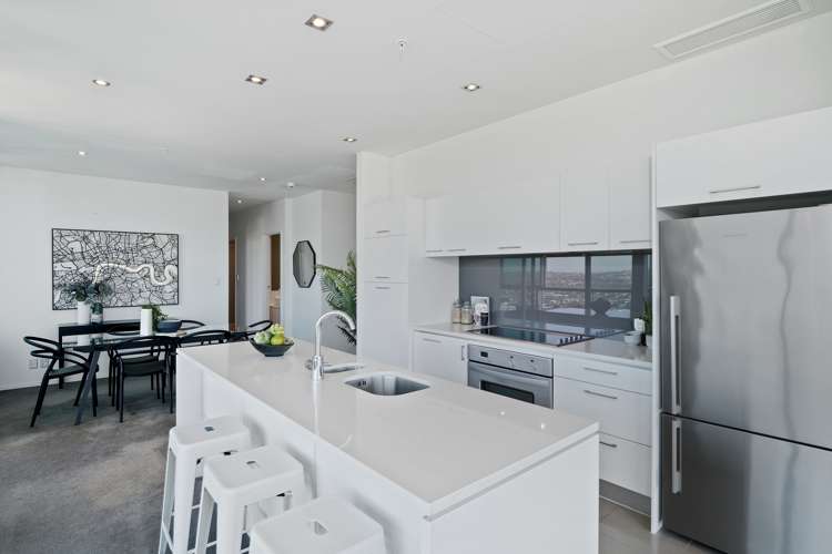 2003/3 Northcroft Street Takapuna_7