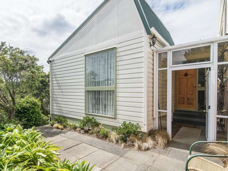 12 Maybury Way Island Bay_1