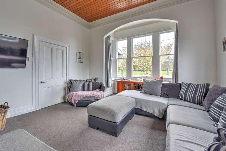 31 Railway Esplanade Gore Surrounds_4