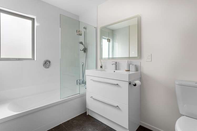 78 Glenstrae Road Redcliffs_21