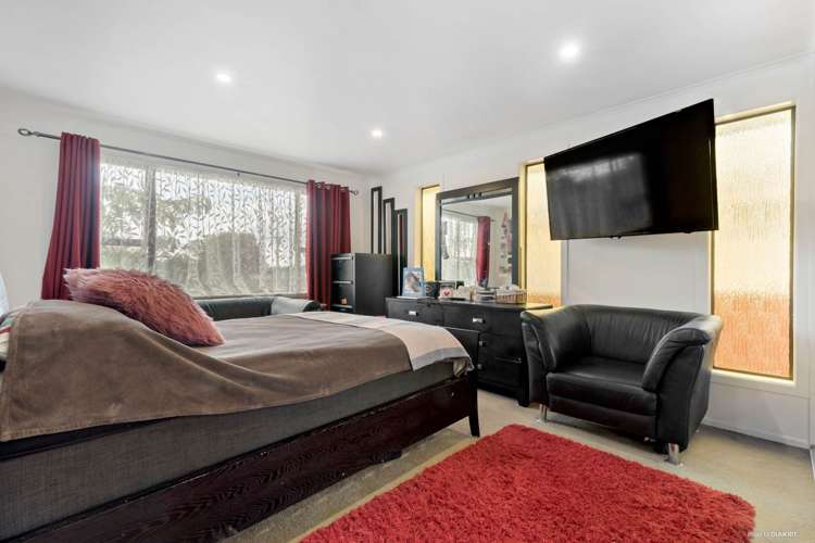 63 Sylvan Crescent Te Atatu South_16