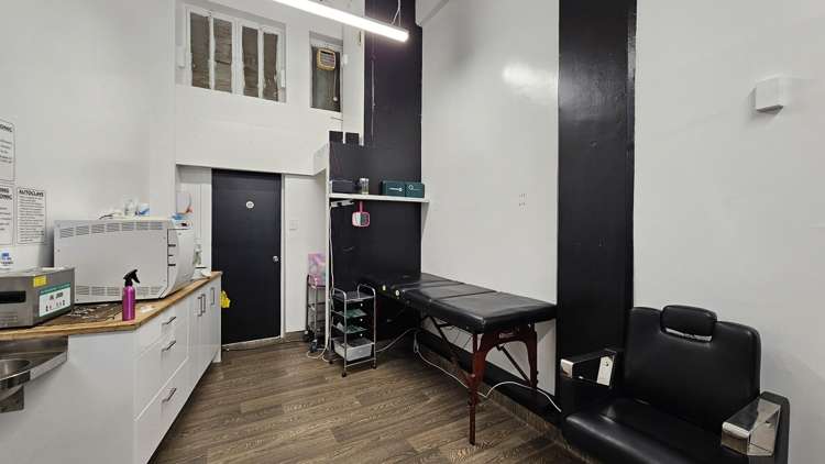 1/101 Russell Street North Hastings_2