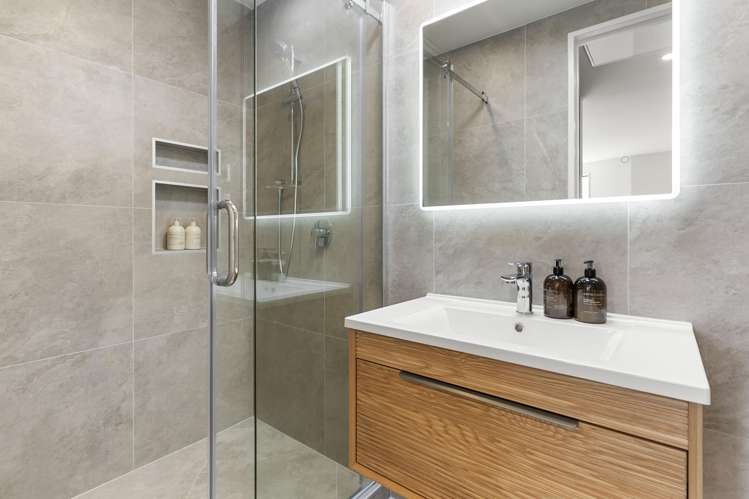 14 Altair Place Windsor Park_26