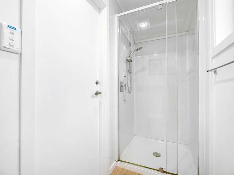 1260 Thongcaster Road Oxford_14