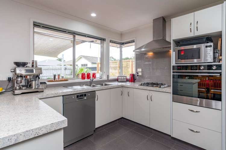 32 Karo Street Ruakaka_15