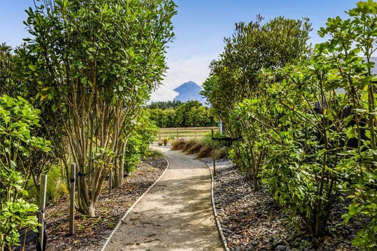 423 Cardiff Road Pembroke_40