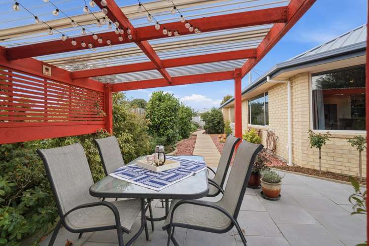 4 Devon Crescent Darfield_15