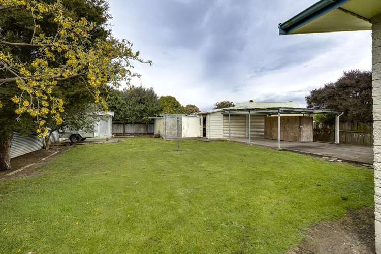 36 Tucker Lane Clive_4