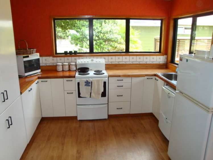 108 Kiwi Road Whangamata_5