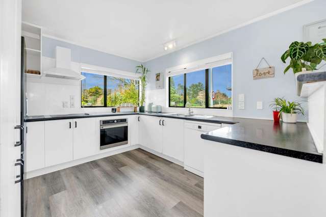196 Cascades Road Pakuranga Heights_3