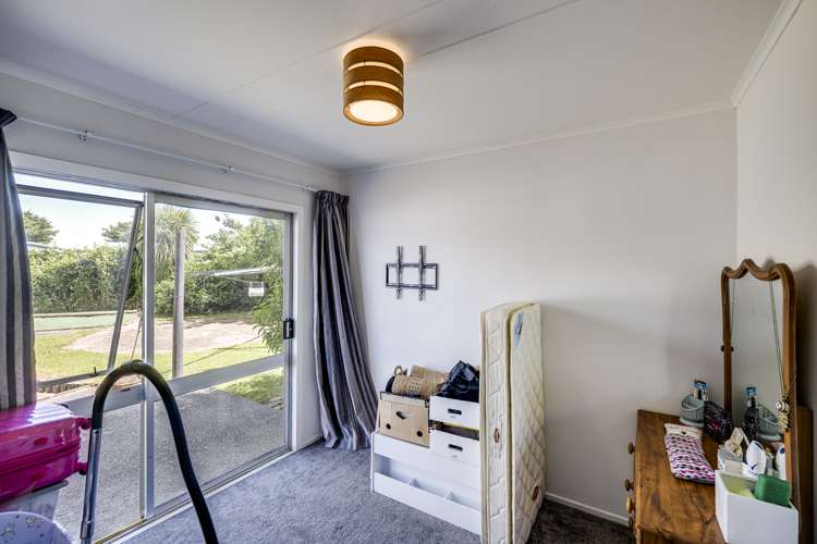 7 Balta Street Flaxmere_13