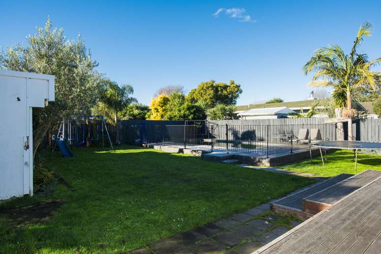 100 Rutene Road Kaiti_17